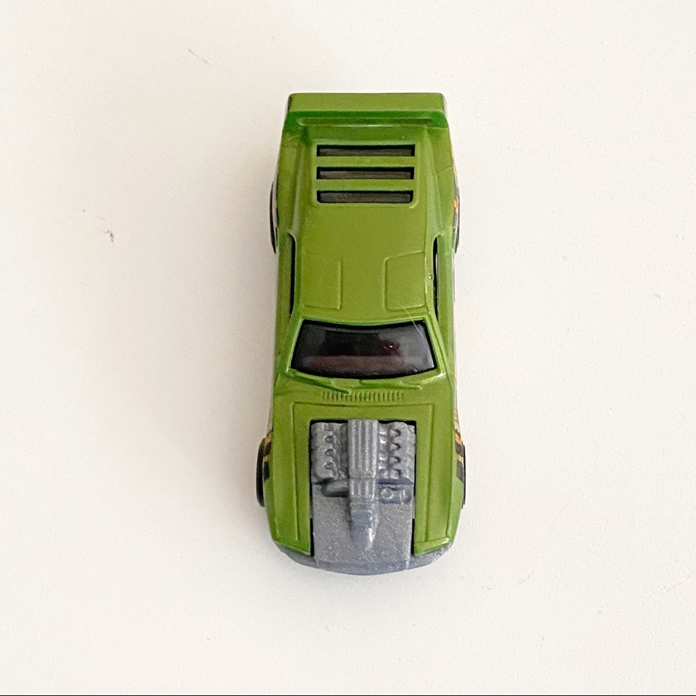 Hot Wheels - 2004 Riveted - Picture 6 of 7